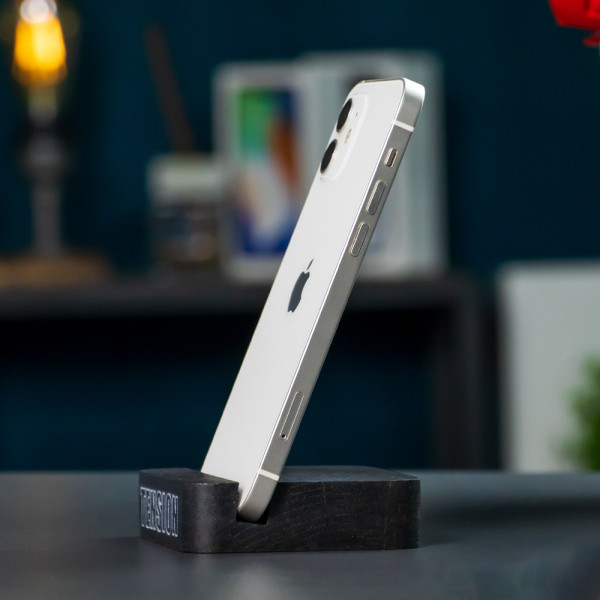iPhone 12 128Gb White Б/У