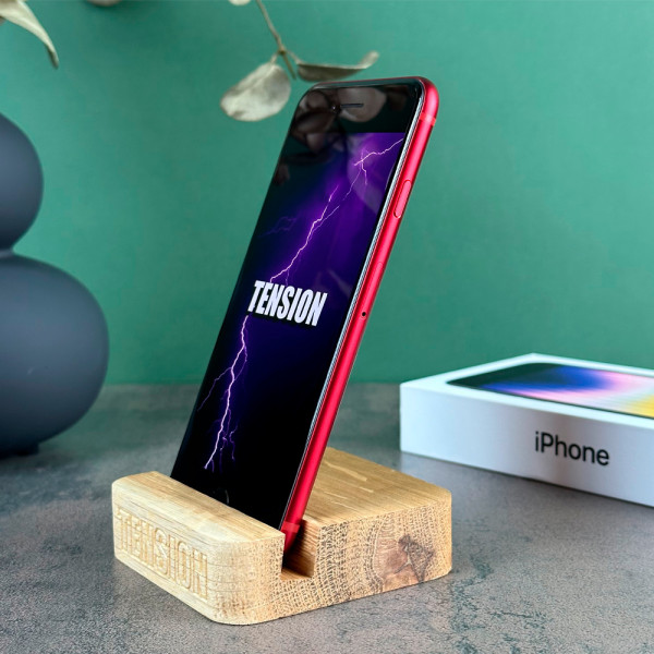 iPhone SE 2 128Gb Product Red Б/У