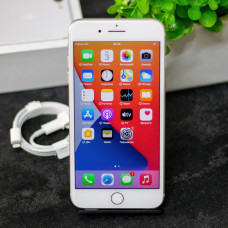 iPhone 7 Plus 256Gb Silver Б/У