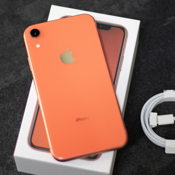 iPhone Xr 128Gb Coral Б/У