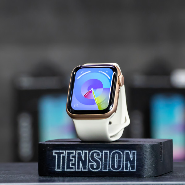 Apple Watch SE 40mm Rose Gold Б/У