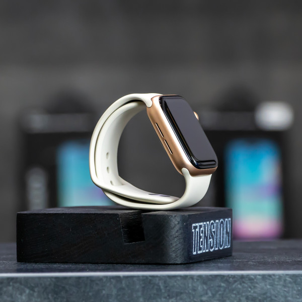Apple Watch SE 40mm Rose Gold Б/У