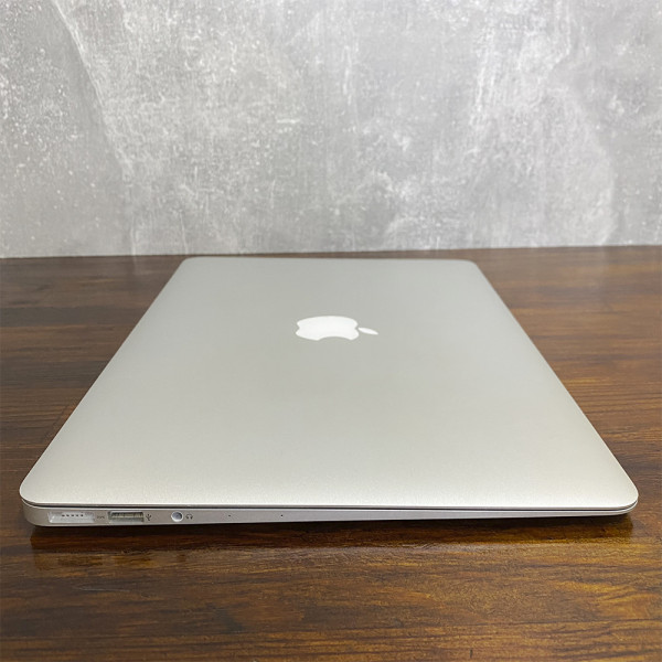 MacBook Air 13" 2015 (13.3/1.6GHZ/8GB/128GB SSD) A1466 Б/У